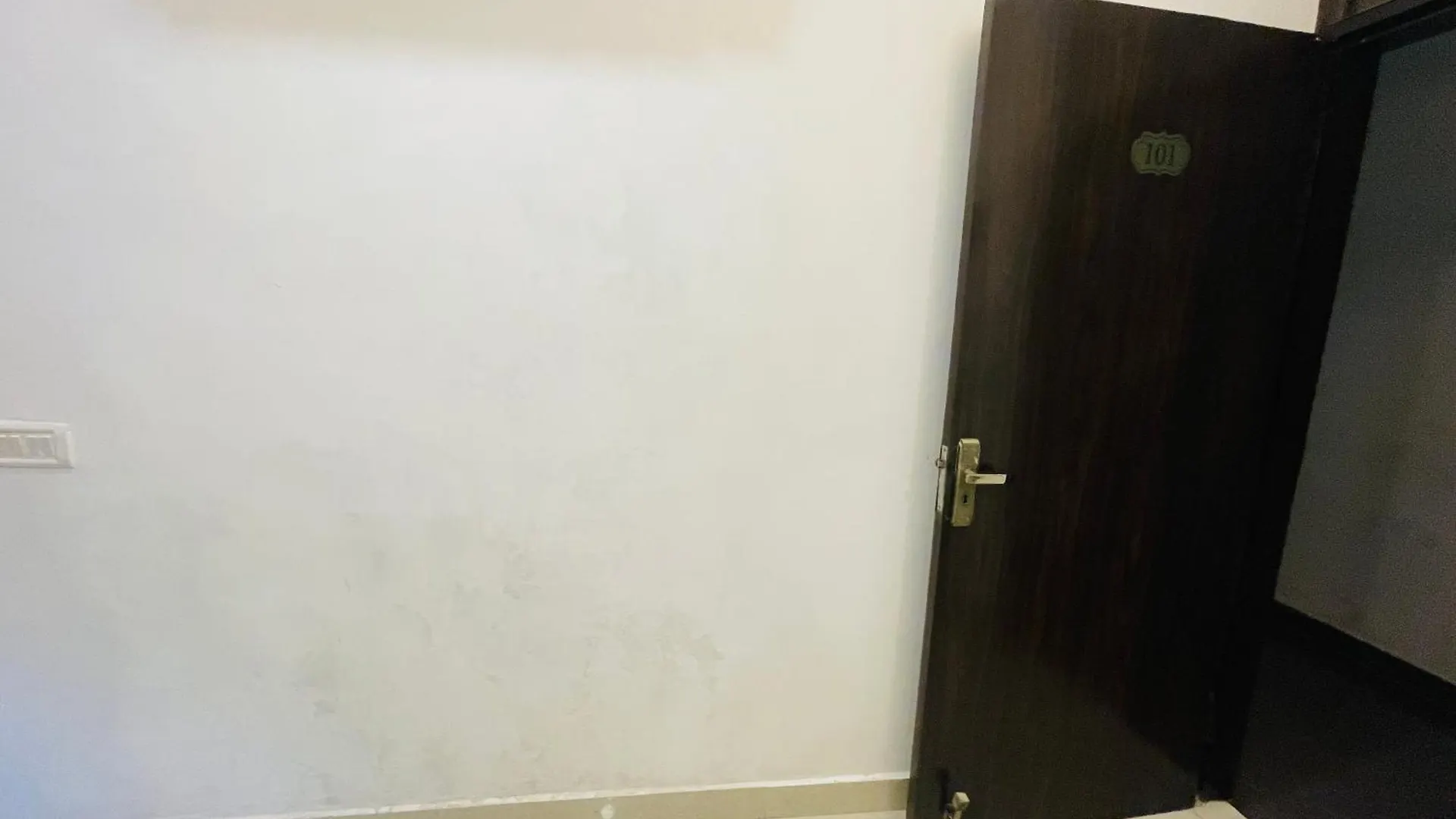 Hotel Urban Zip - Near Taj Mahal - Family Affordable Stay Agra  3*, Agra (Uttar Pradesh) India